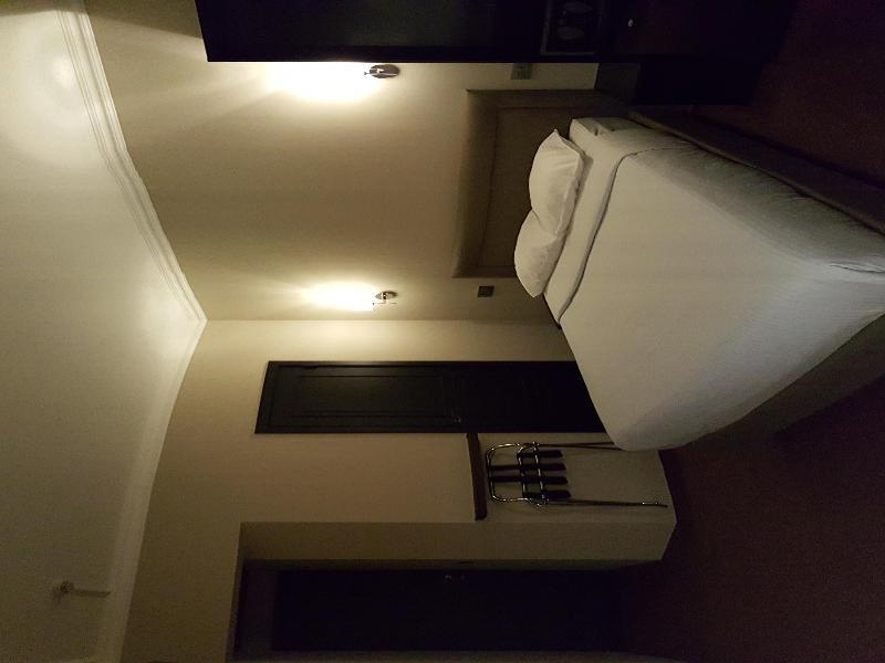 Hotel Le Chantecler บรัสเซลส์ ภายนอก รูปภาพ